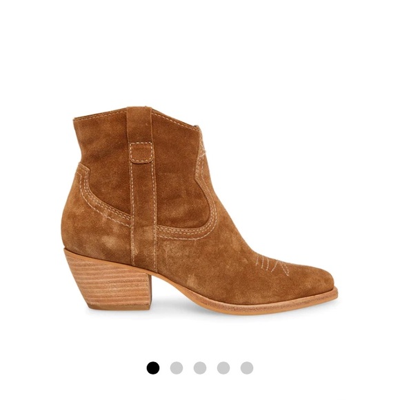 Steve Madden Shoes - Steve Madden boots/ Perkins taupe suede